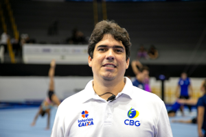  Ricardo Resende