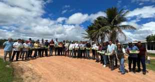 Jornalistas no Platô de Neópolis