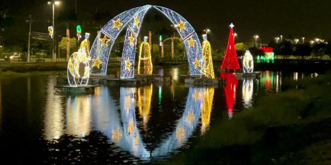 Iluminação natalina no Parque da Sementeira