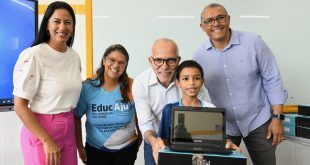 Prefeito Edvaldo entrega mais 500 notebooks: “serão muito importantes para a educação dos nossos alunos”