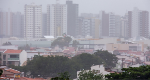 Previsão do tempo indica possibilidade de chuvas persistirem pelas próximas 72 horas em Sergipe