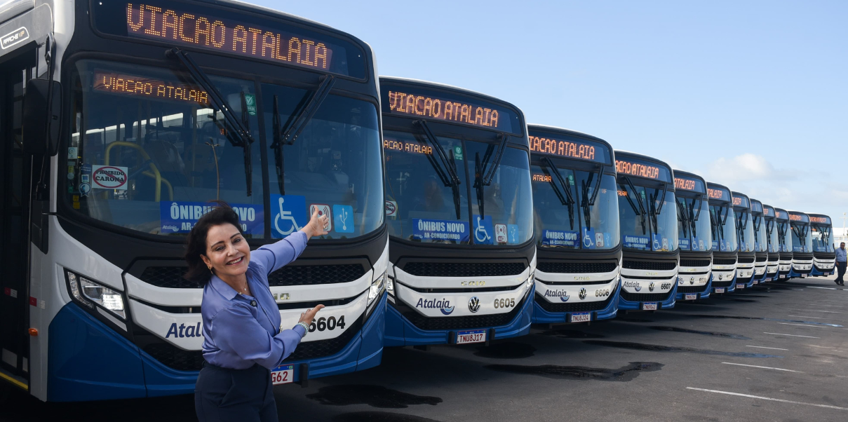 Prefeita amplia frota de ônibus com ar-condicionado em Aracaju