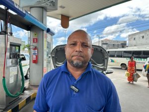 taxista Adeilton Batista