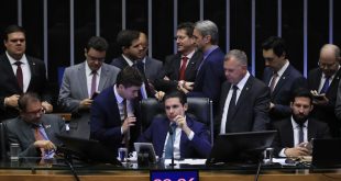 deputados pec da blindagem