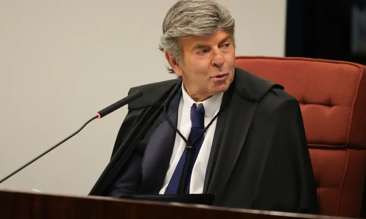 Ministro Fux prestou desserviço para a democracia na ciência do direito