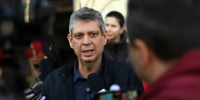 Ex-ministro Márcio Macedo