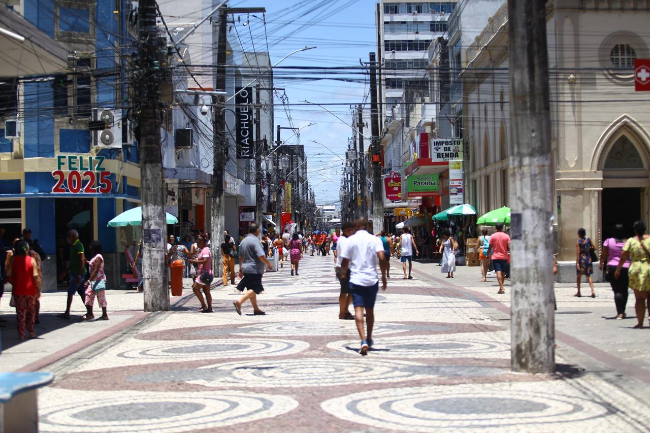 Com mais de 18 mil trabalhadores, centro de Aracaju reafirma sua força econômica