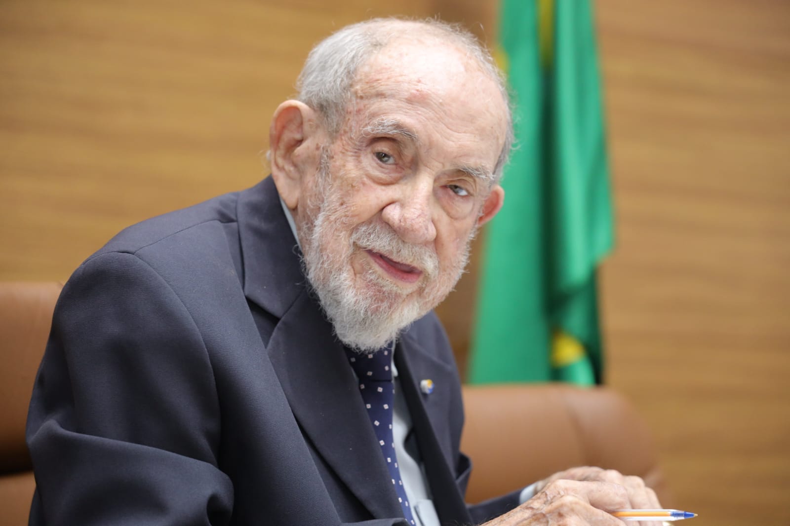 Alese lamenta a perda de Deoclécio Vieira Filho