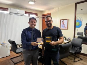 Fábio Andrade, secretário de Turismo de Aracaju e Bruno Dórea, presidente da Abrasel/SE - Foto: Ascom/Setur