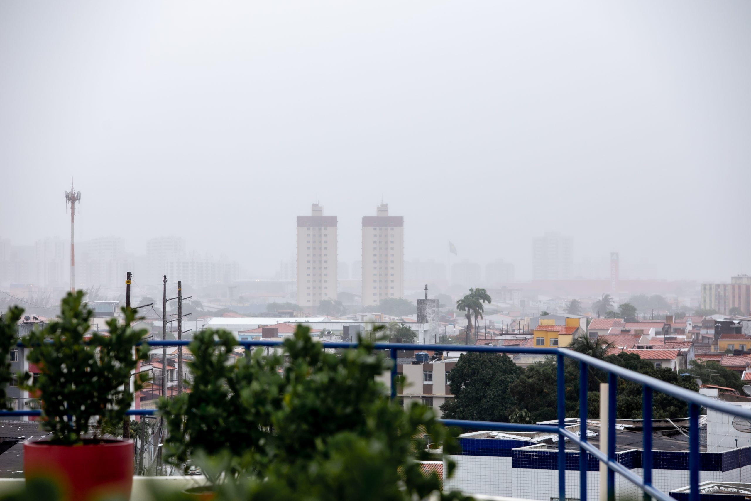 Sergipe permanece em estado de atenção para chuvas moderadas até esta quinta-feira, 16
