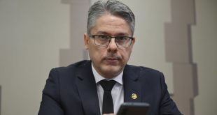 Senador Alessandro Vieira