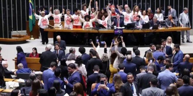 Congresso, fim da escala 6x1