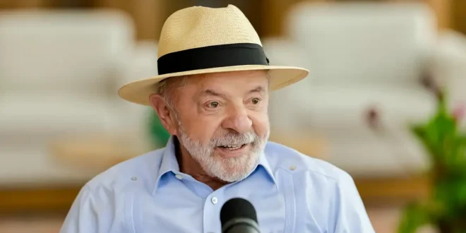 presidente Lula chapéu
