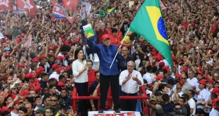 Lula é reeleito presidente do Brasil e conquista o quarto mandato
