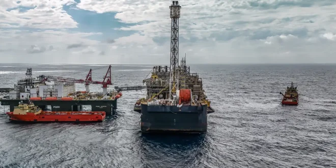 navio mar EBC